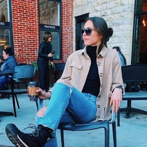 Meet your Posher, Emily